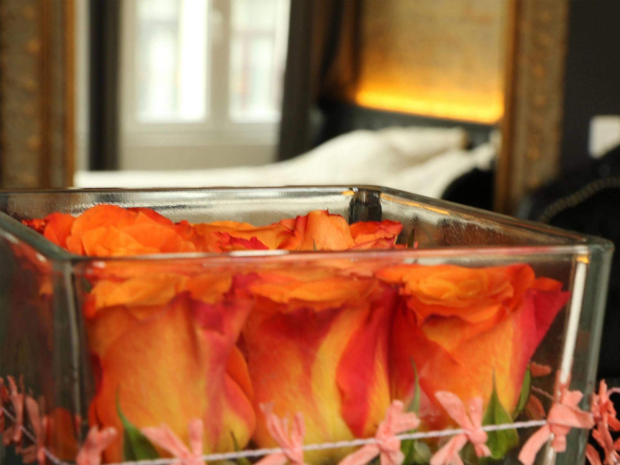 Hotel Goodnight Anversa Esterno foto