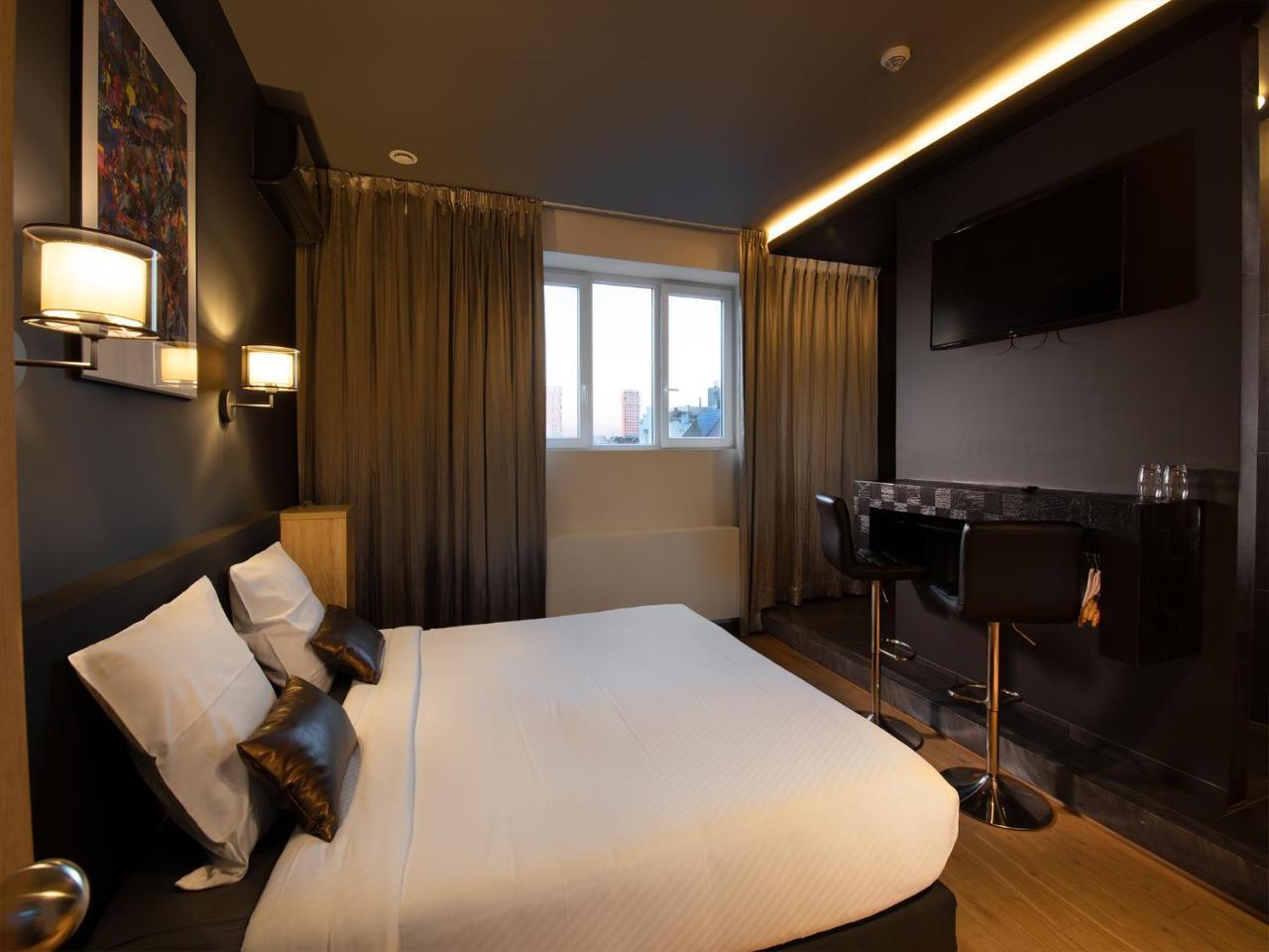 Hotel Goodnight Anversa Esterno foto